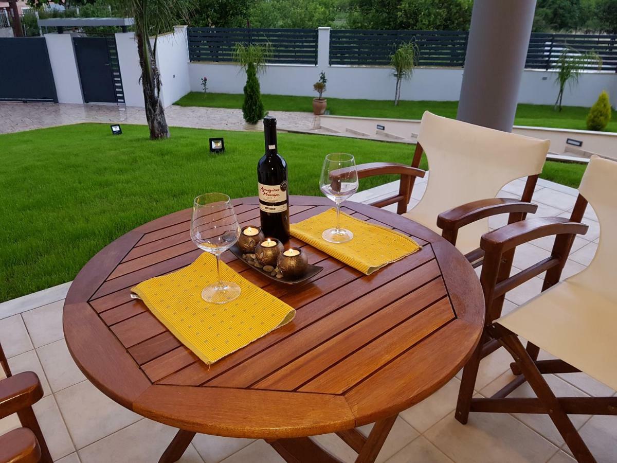 Dimitris Villa Aígion Ngoại thất bức ảnh