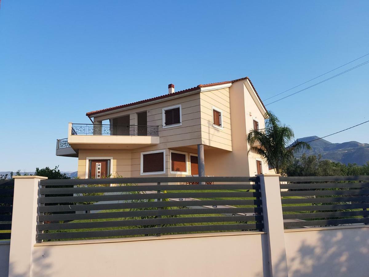 Dimitris Villa Aígion Ngoại thất bức ảnh