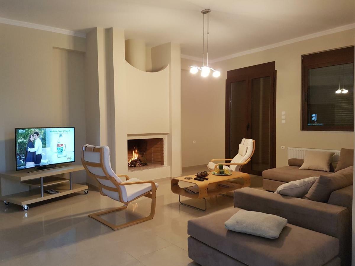 Dimitris Villa Aígion Ngoại thất bức ảnh